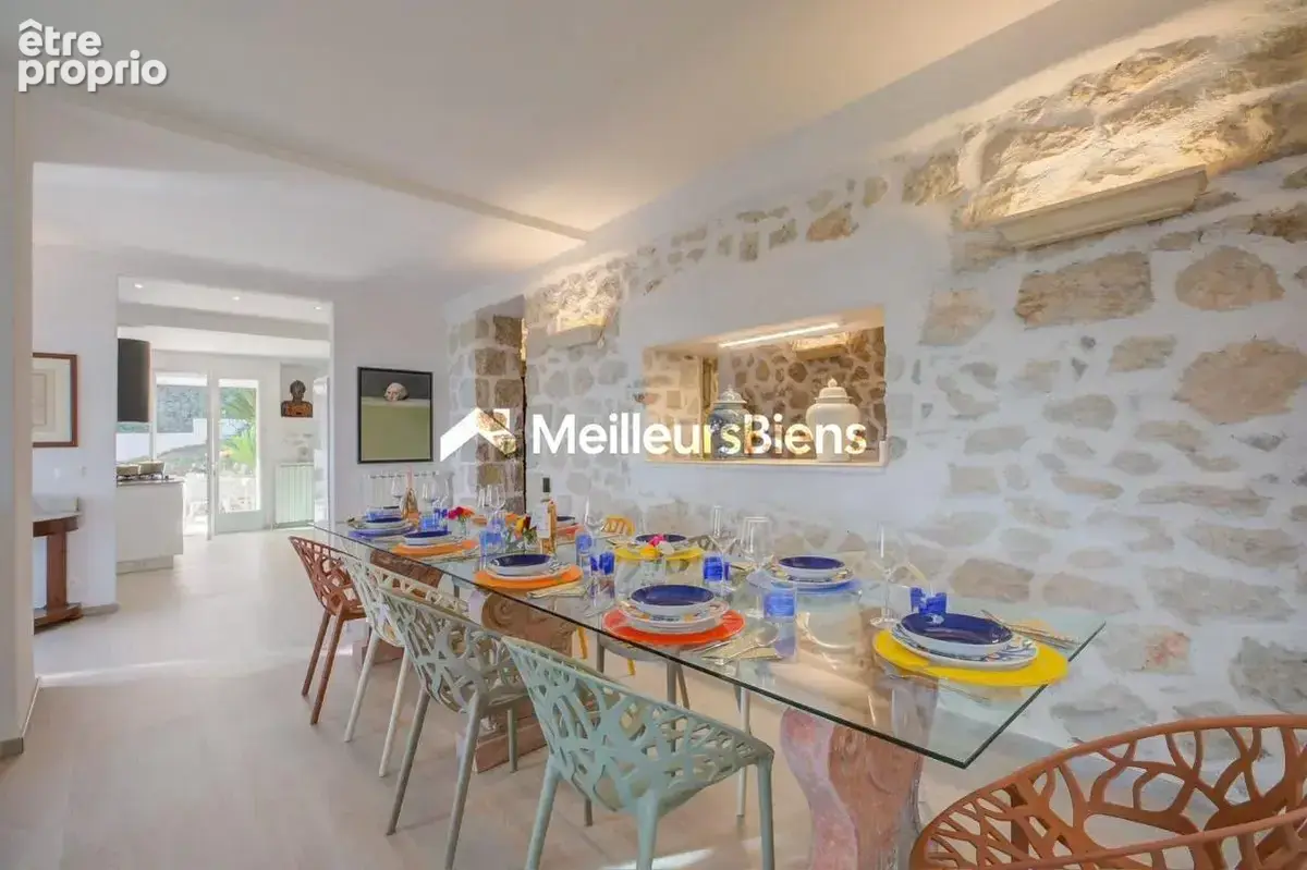 Roquebrune-Cap-Martin – Villa de prestige 295 m² avec piscine, vue mer et terrain de 1 264 m², proche Monaco - photo 14