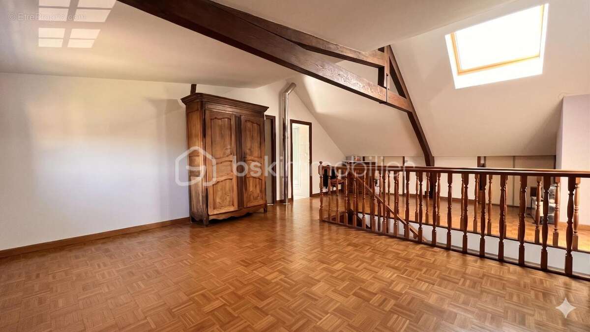 Maison à RILLIEUX-LA-PAPE