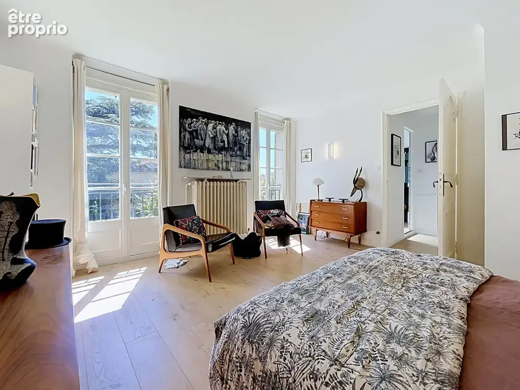 Maison de ville t12 de 285m² avec piscine - photo 16