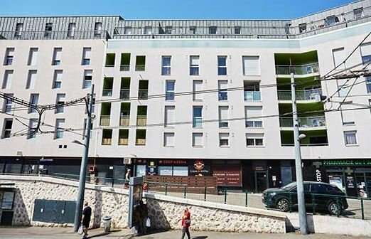 Appartement à MARSEILLE-5E