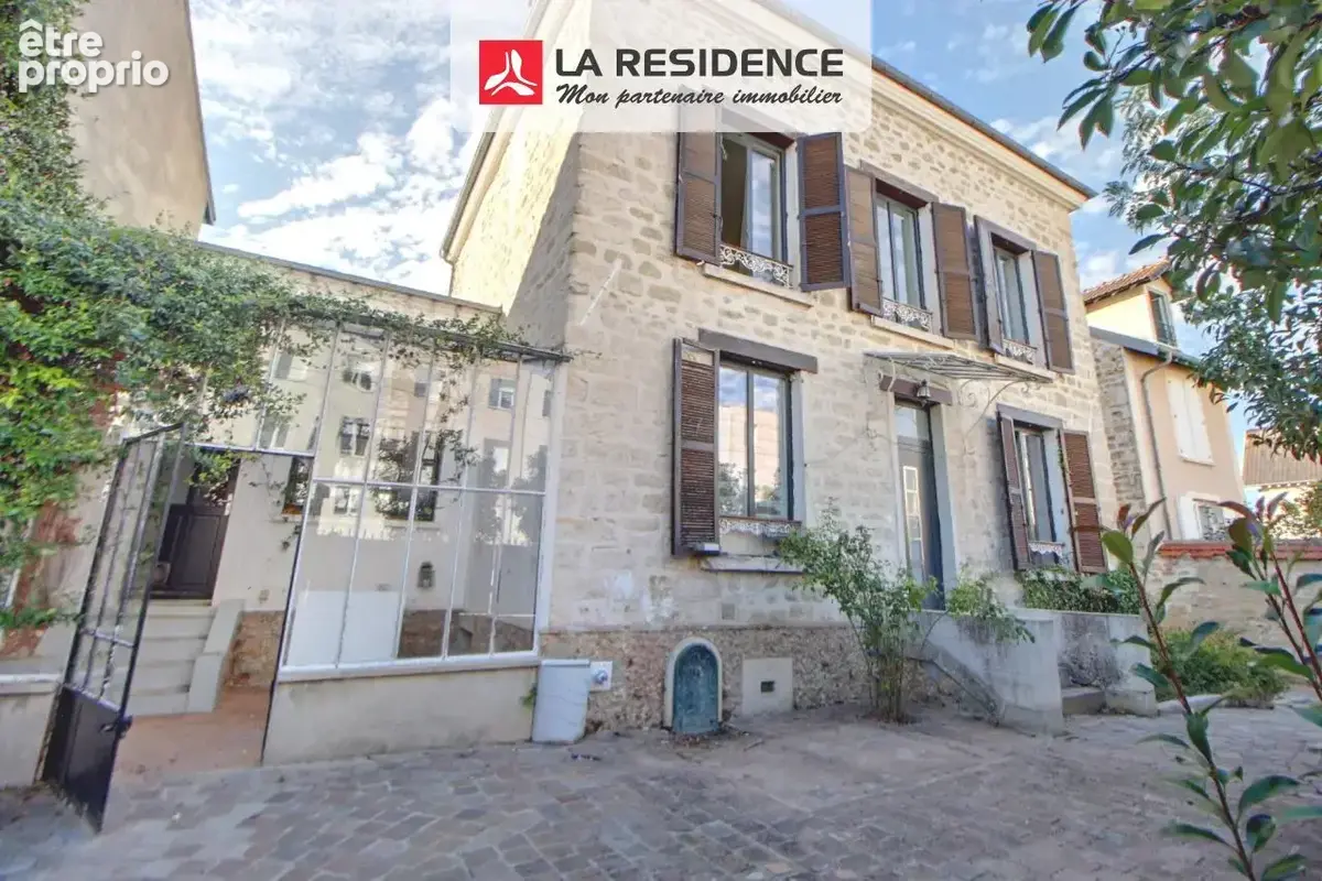 Maison à VERNEUIL-SUR-SEINE