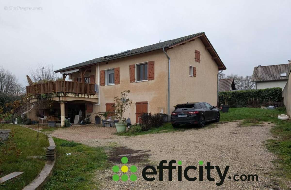 Maison à CHATILLON-SUR-CHALARONNE