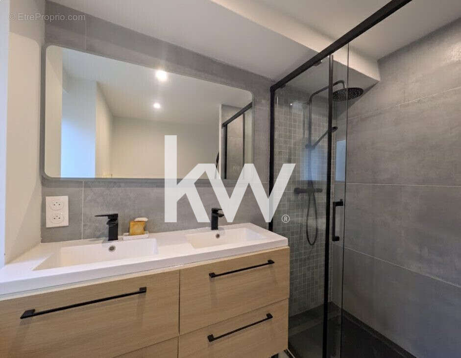 Appartement à SAINT-HEAND