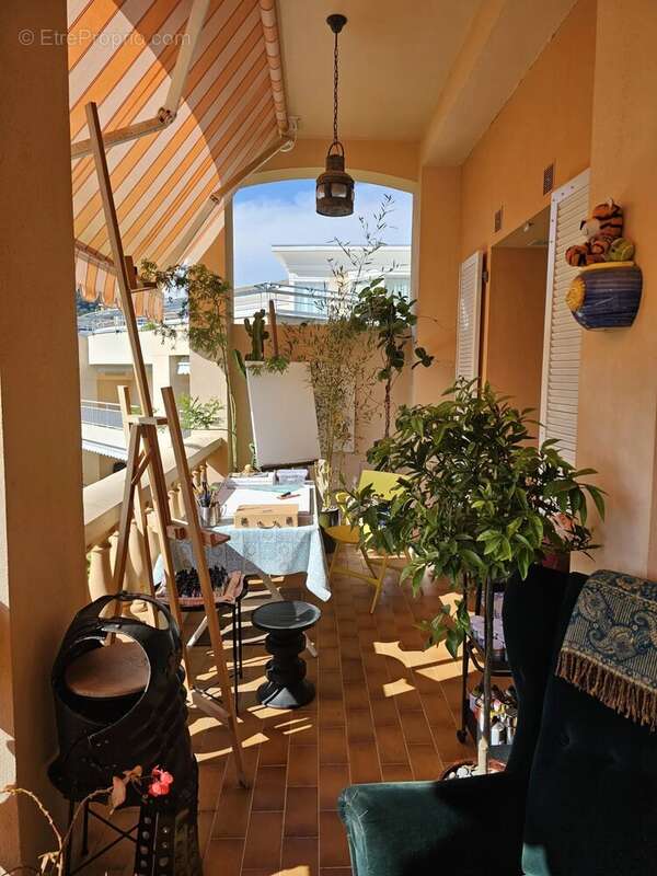Appartement à ROQUEBRUNE-CAP-MARTIN