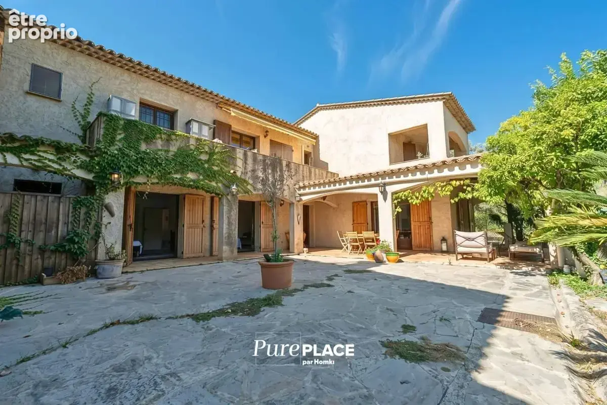 Appartement T3 de 119 m² à Saint-Paul-de-Vence 06570, Route des Serres - photo 18