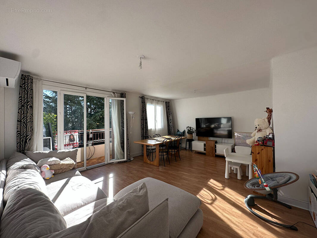 Appartement à CAGNES-SUR-MER