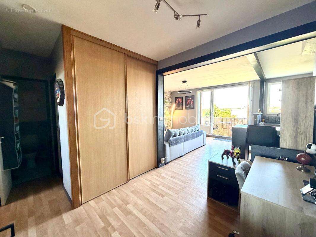 Appartement à NOZAY