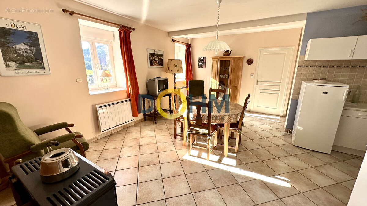 Maison à ALLEYRAS