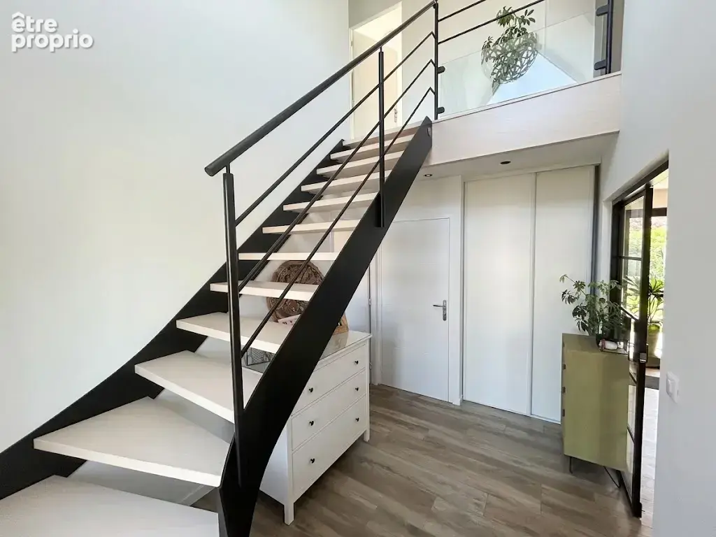 AIX EN PEVELE (59310) pavillon individuel semi plain-pied de 2017 développant 142,5m2 et bâti sur 1018m2 !!! - photo 3