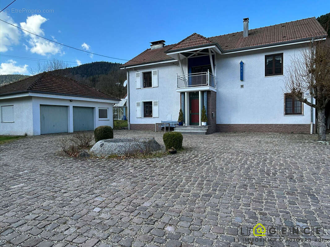 Maison à BAN-SUR-MEURTHE-CLEFCY