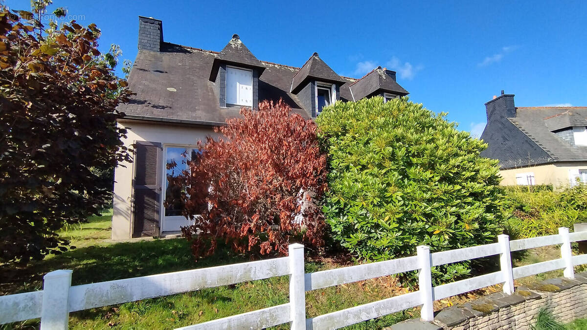 Maison à SAINT-QUAY-PERROS