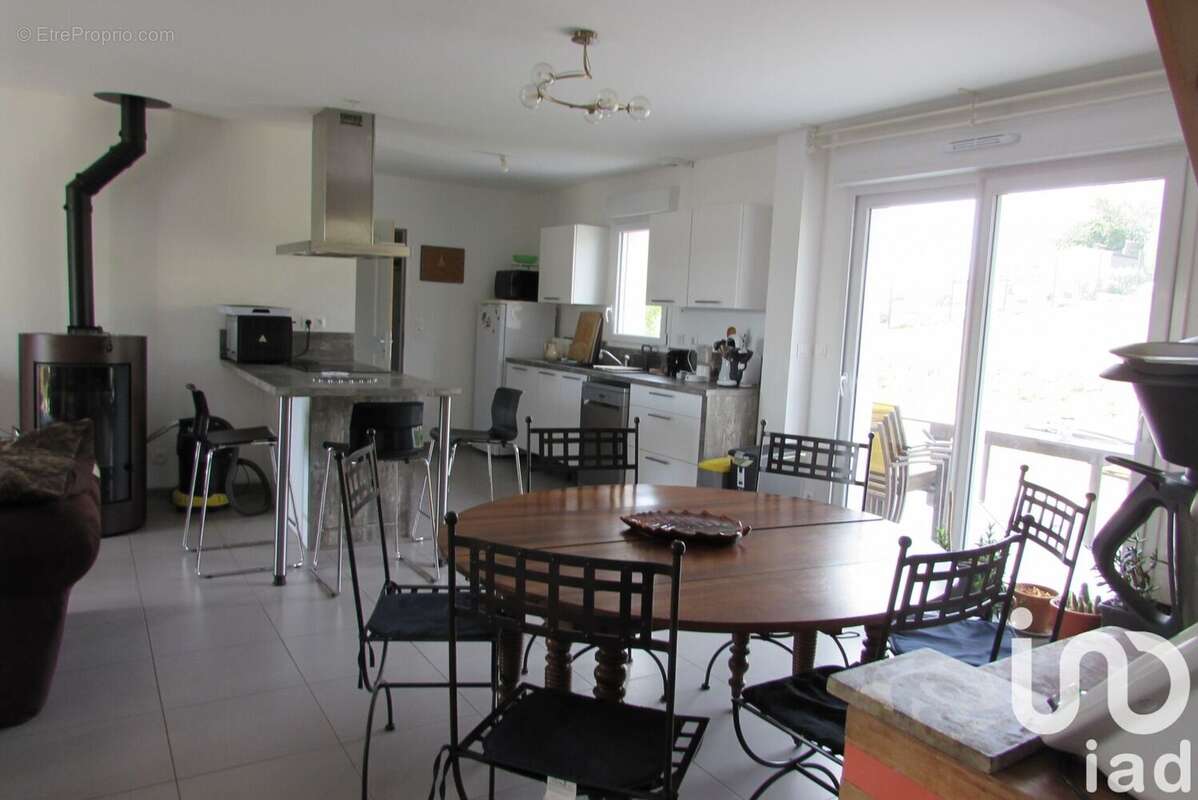 Photo 4 - Maison à BEAUMONT-EN-VERON
