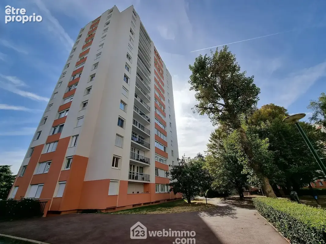 Appartement à THIAIS