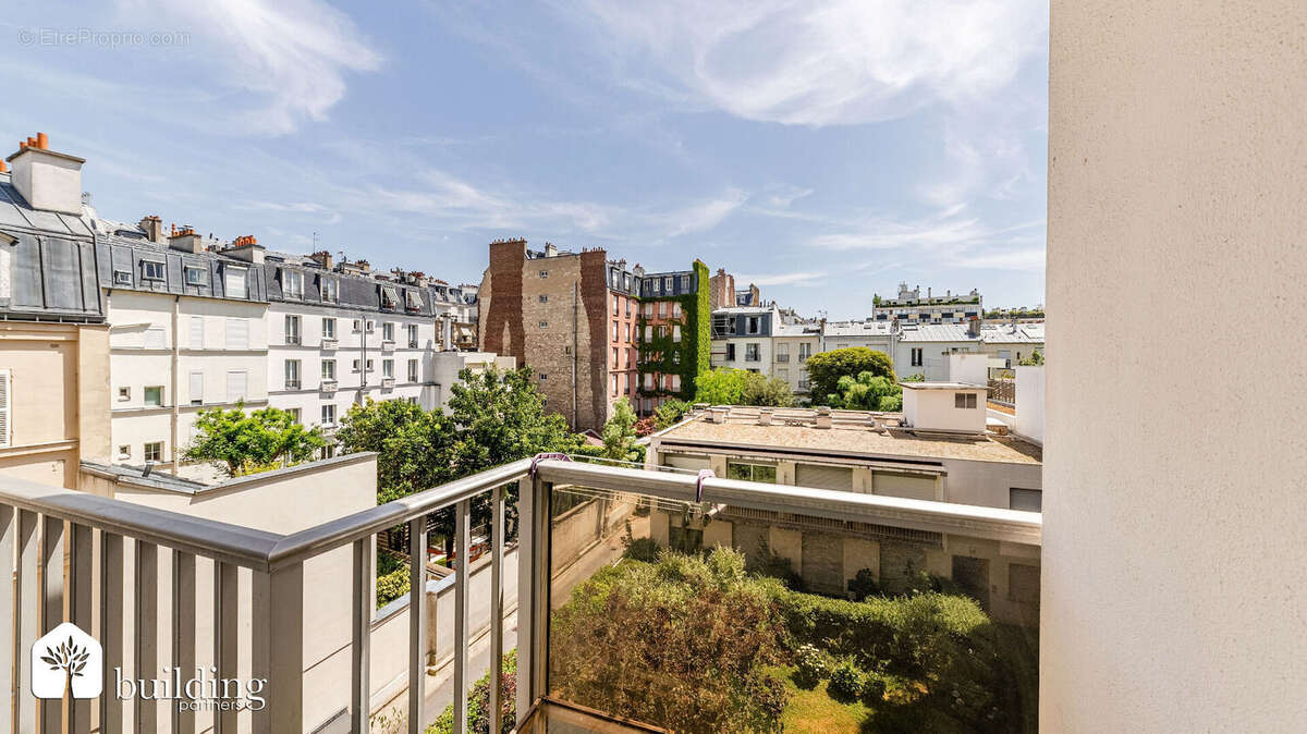 Paris 16ème - Pompe - Studio - 18,76 m² avec balcon - vue dégagée - photo 6