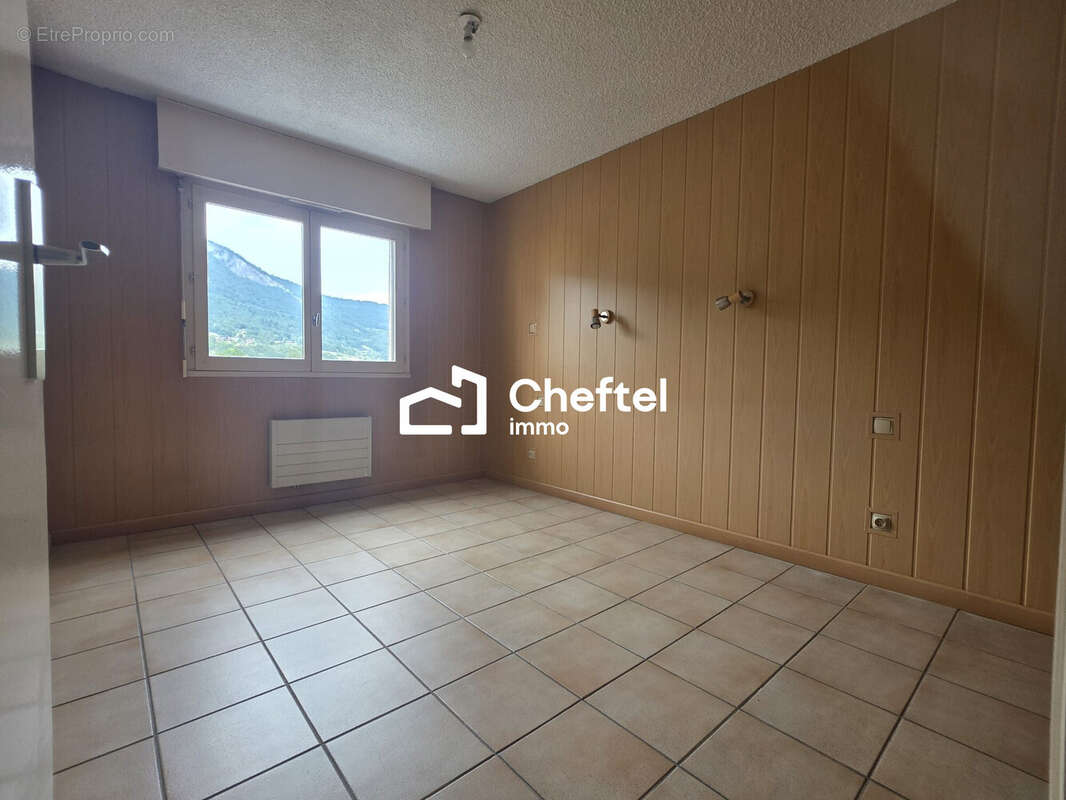 Appartement 81 m² à Thyez  - photo 4