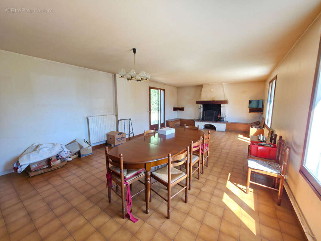 Maison Belleme 9 pièce(s) 166 m2 - photo 2