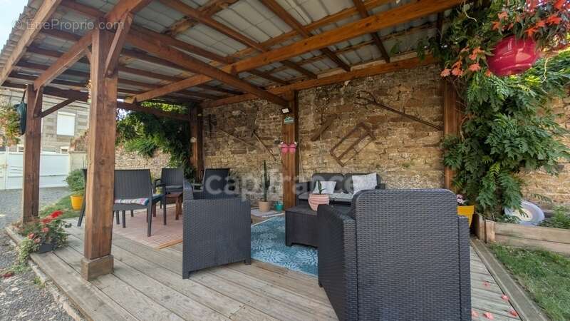 Fonds de commerce Bar - Restaurant + Murs commerciaux à vendre TINCHEBRAY-BOCAGE (61)- ORNE - Normandie - photo 4