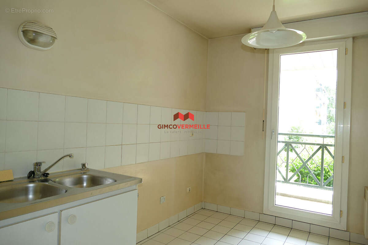 Appartement à RUEIL-MALMAISON