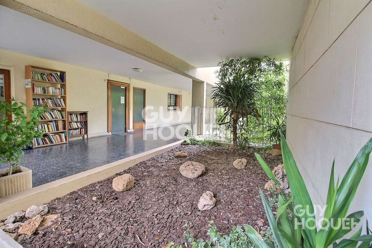 Appartement 3 pièces avec grand balcon sur Chaville - photo 11