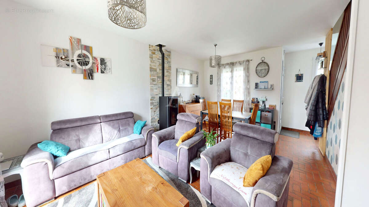 Maison à GUICHAINVILLE