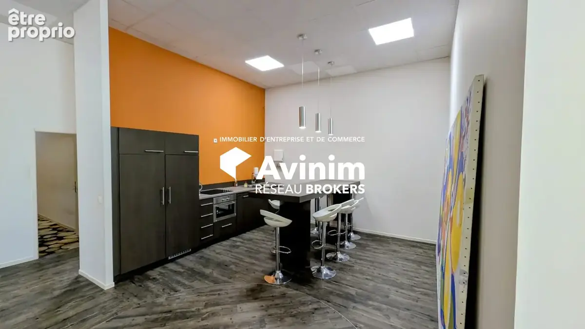 Commerce 278 m² à vendre à Quintal (74600) - photo 5