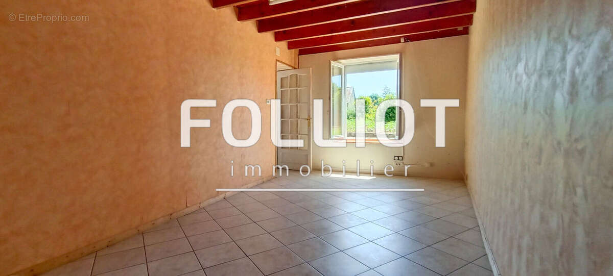 Maison à COULOUVRAY-BOISBENATRE