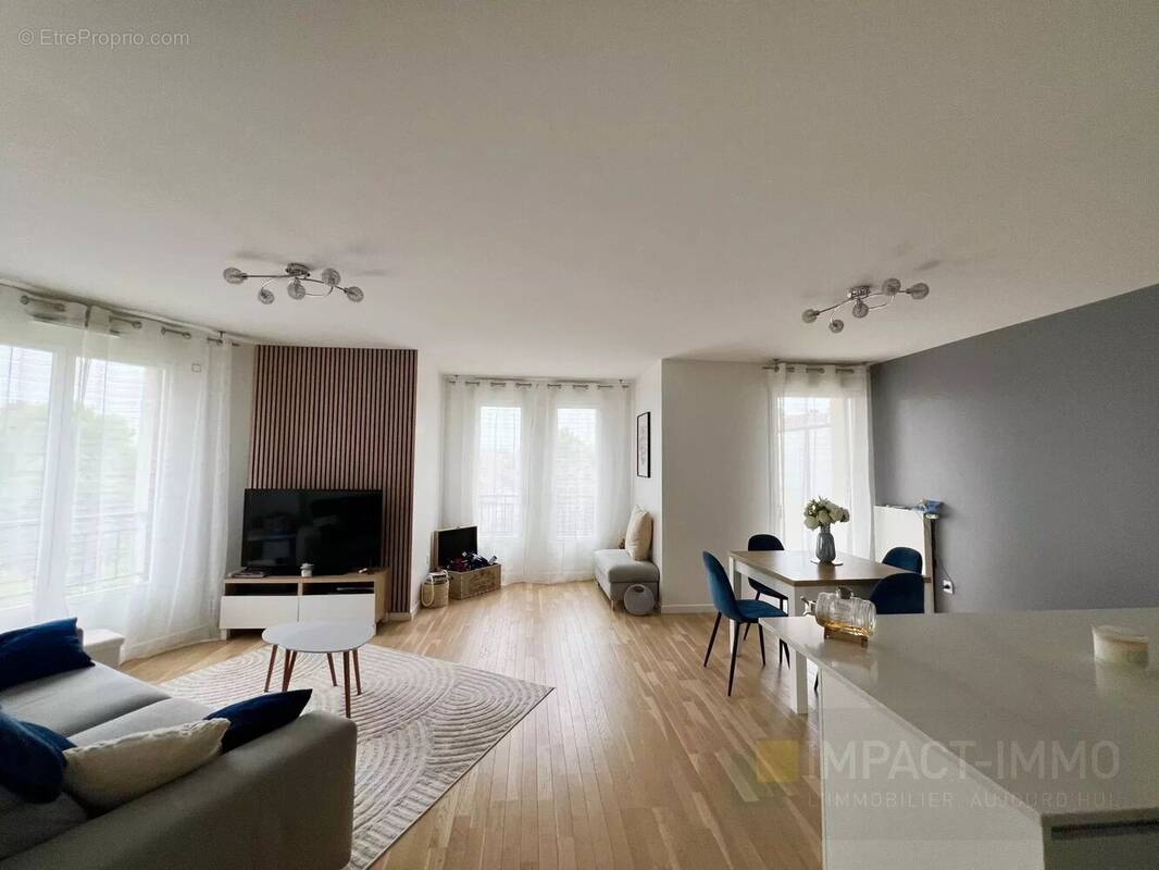 Appartement à SURESNES