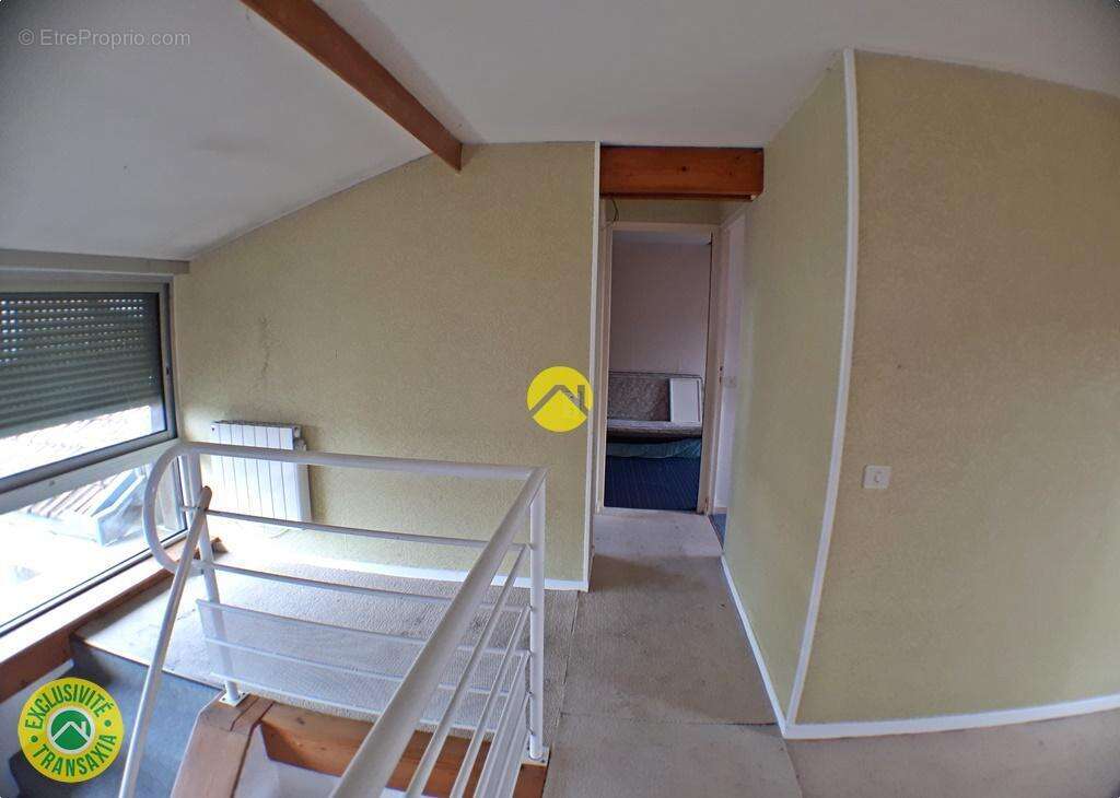 Appartement à RAVIERES