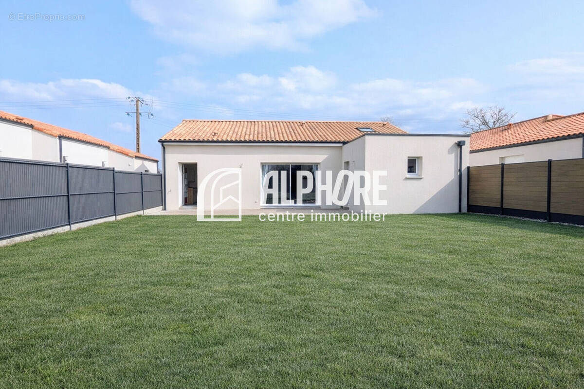 Maison à ARTHON-EN-RETZ