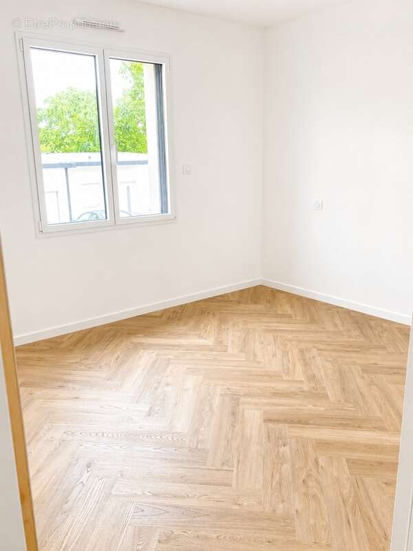 Maison de plain-pied de 102 m² LANNILIS (29) - photo 13
