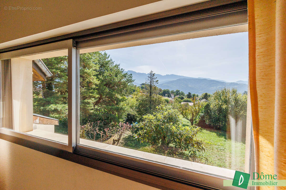 Maison à MONTBONNOT-SAINT-MARTIN