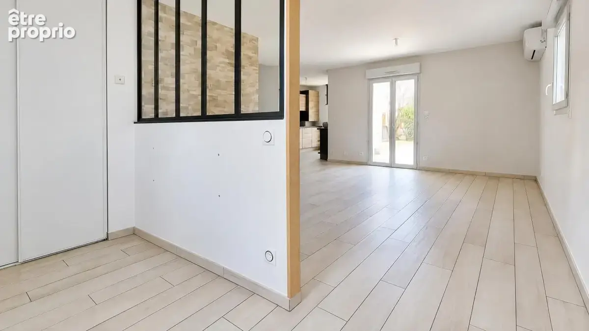Maison - 4 Chambres - Garage - Jardin - Abri de jardin - Proche commodités - photo 4