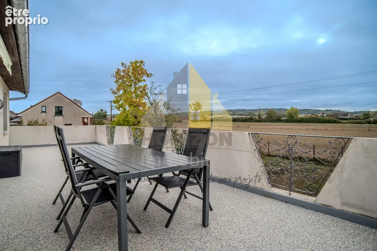 Maison sur sous-sol complet entièrement rénovée à Ruffey-sur-Seille - photo 6
