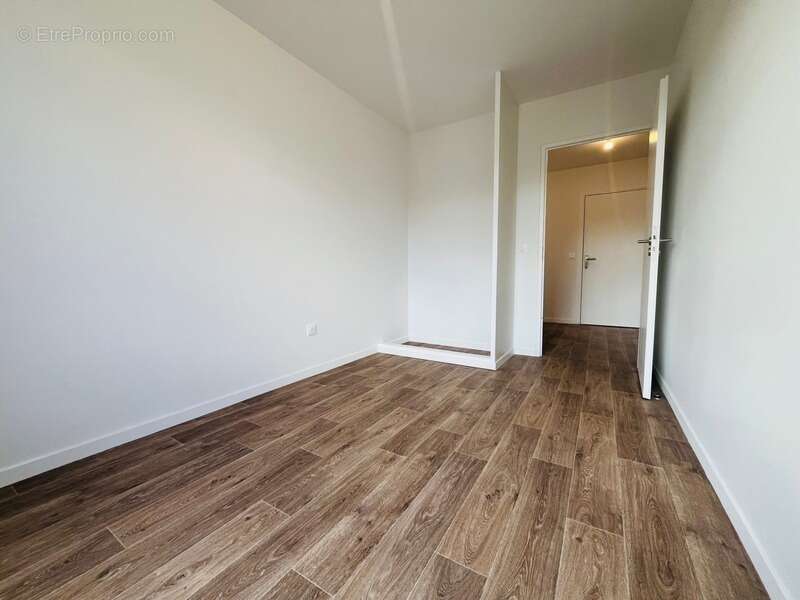 Appartement à MARLY-LA-VILLE