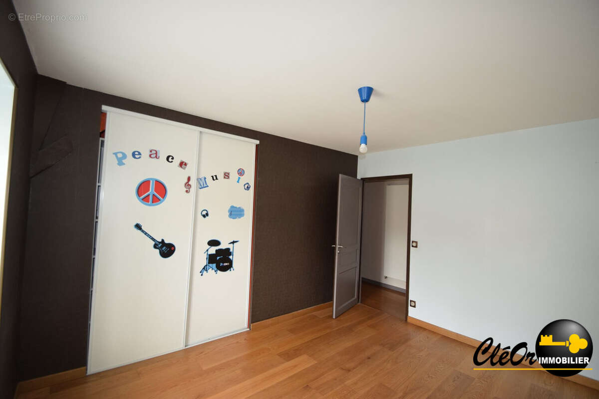 Appartement 216 m² à Chalon-Sur-Saone  - photo 6