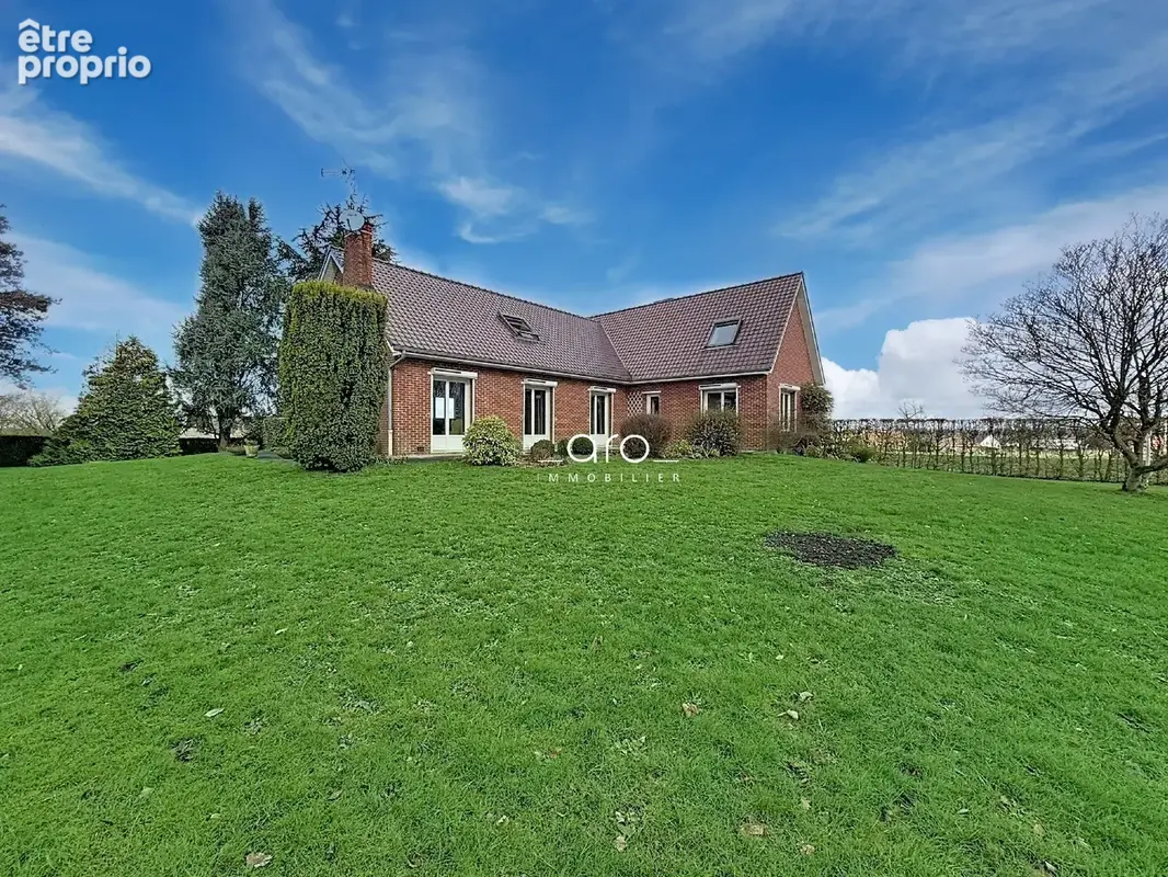 Maison 227 m² à Genech  - photo 1