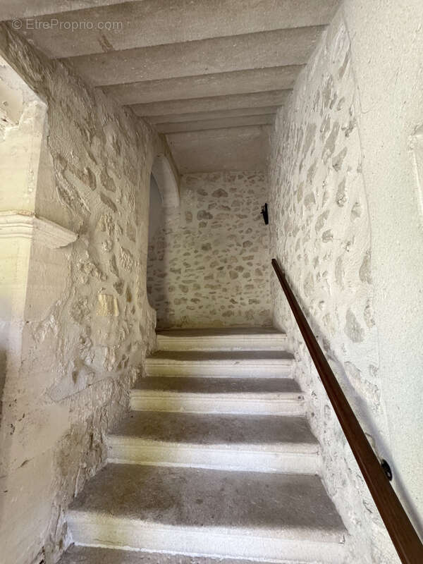 Maison à PERNES-LES-FONTAINES