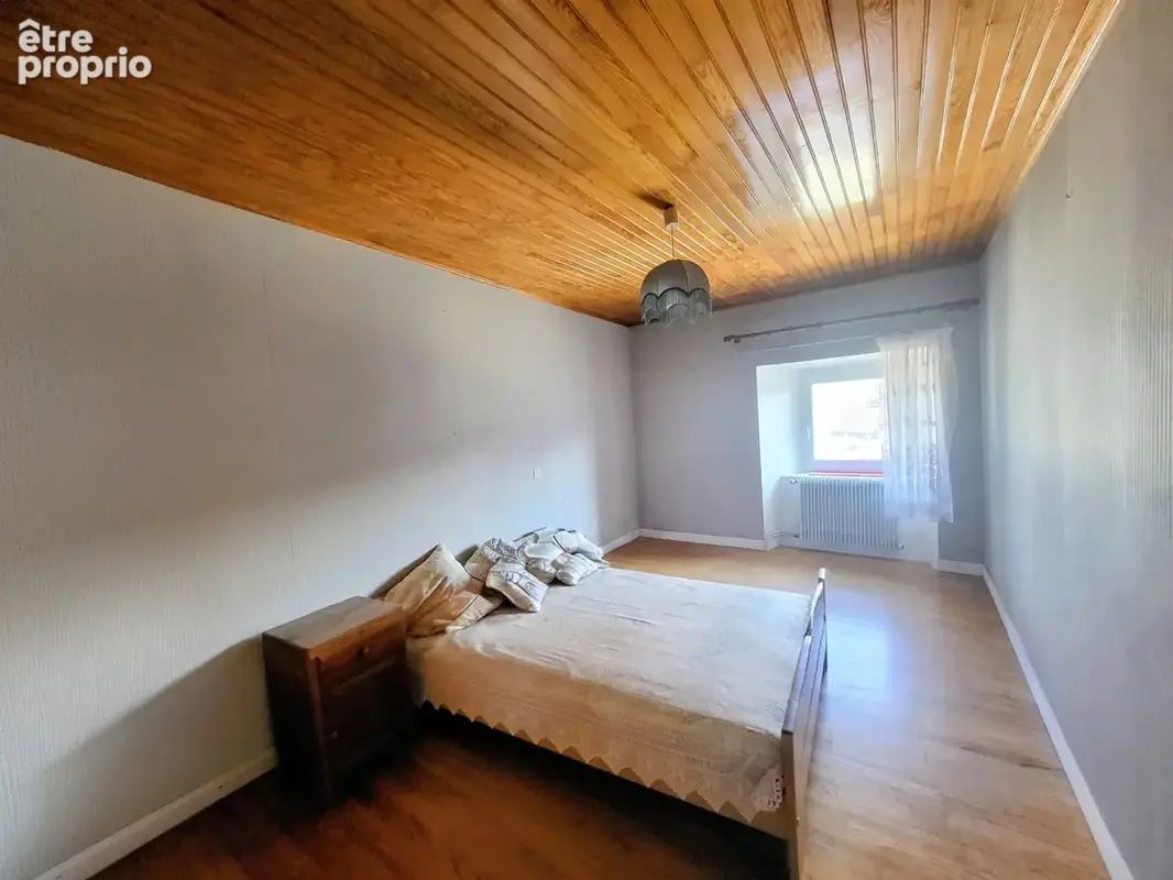 Saint-front   maison de bourg en pierre fin xix? siècle : charme, volumes et multiples possibilités  - photo 11