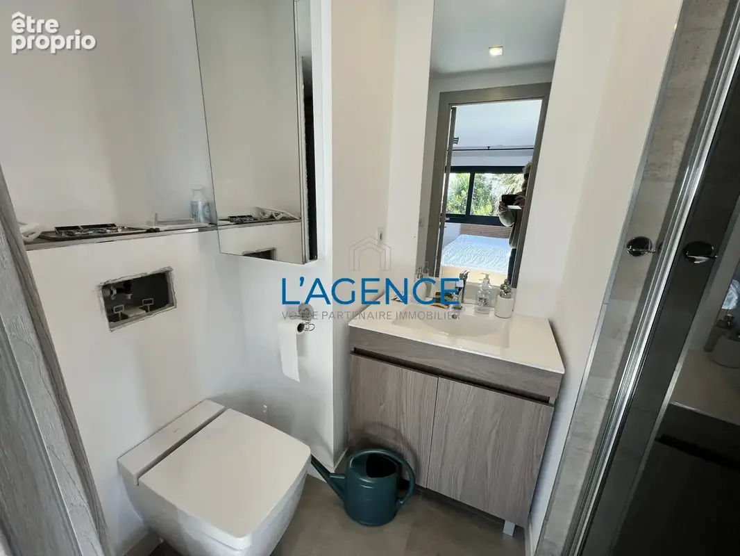 Exceptionnel à L'Ayguade à 200m de la plage superbe villa de 175m2 avec piscine - photo 23