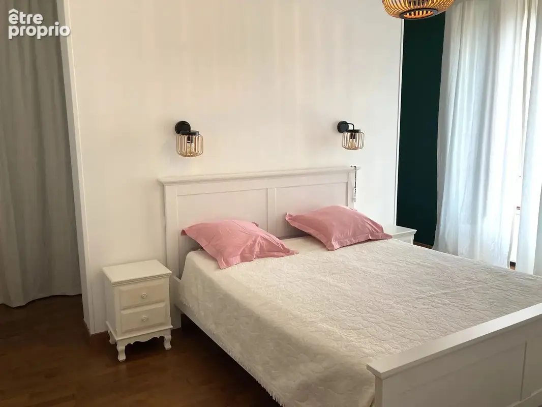 Maison de ville en pierre superbement présentée - photo 14