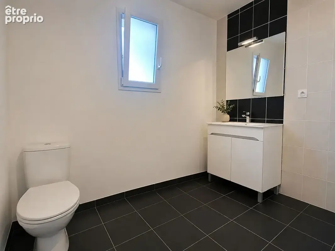 PROCHE CENTRE VILLE - Maison contemporaine de plain-pied de 4 pièces - photo 5