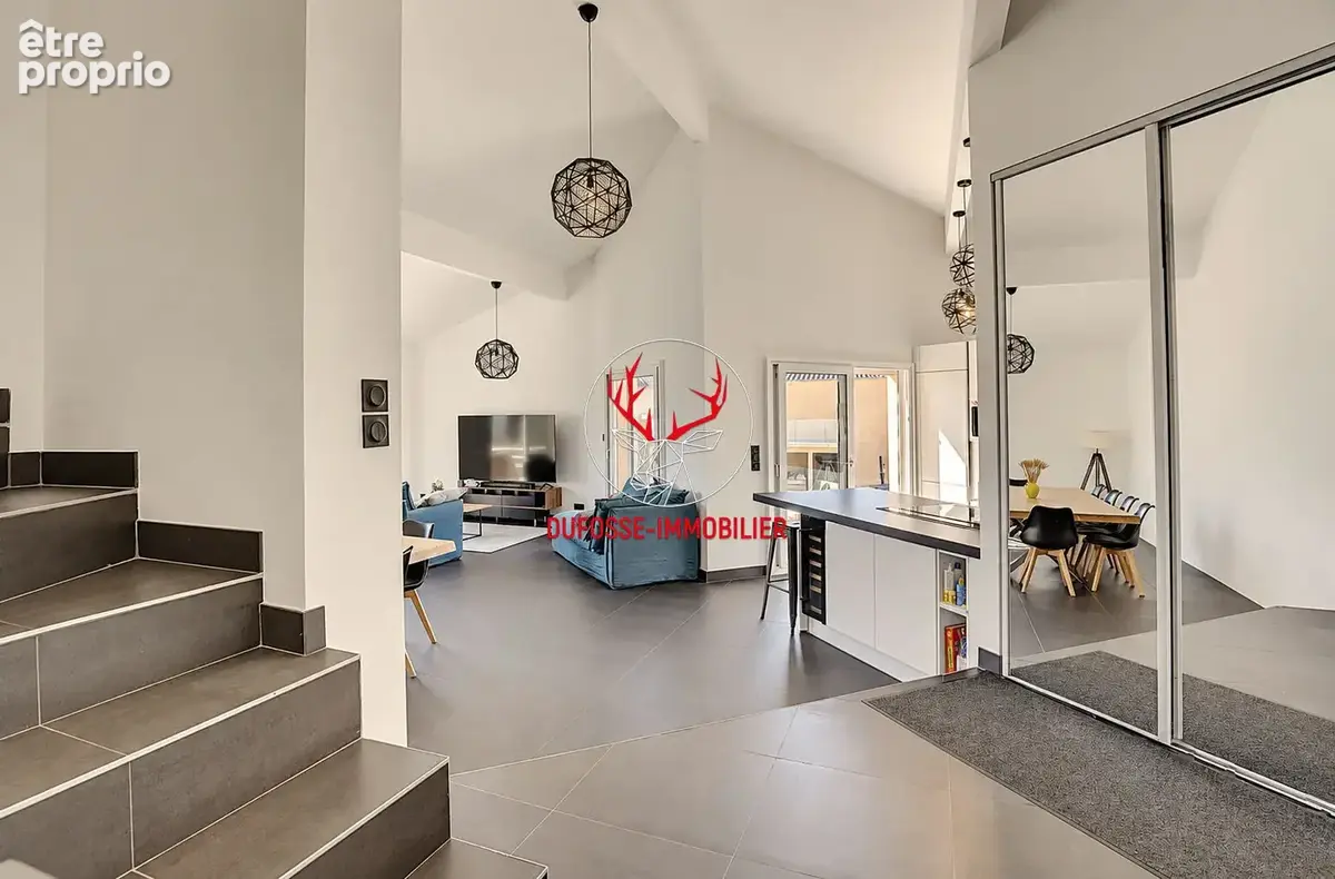 Grenay-villa familiale rénovée 142 m²  4 chambres  piscine chauffée  terrain 1 077 m² ? dpe b - photo 5