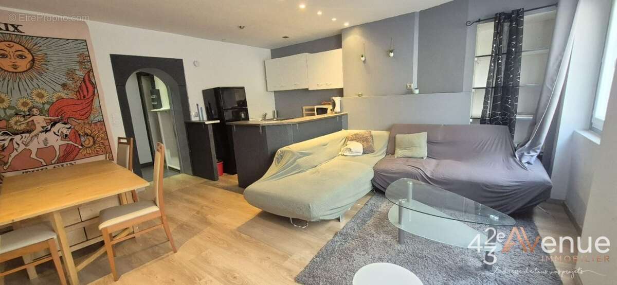 Appartement à SAINT-ETIENNE