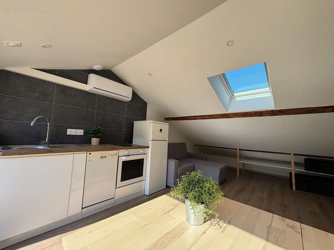 Appartement à SAINT-ETIENNE