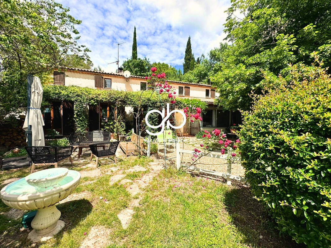 Maison à LES MATELLES