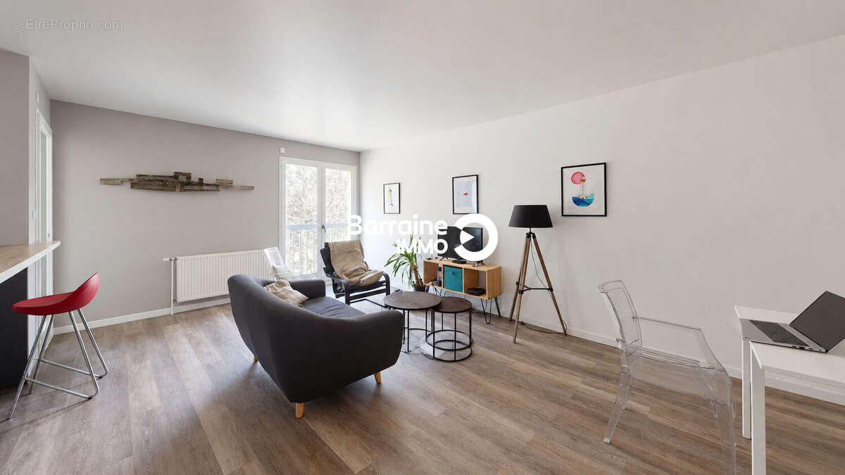 A vendre- lorient lanveur- appartement 3 chambres de 78 m²- garage et patio - photo 3