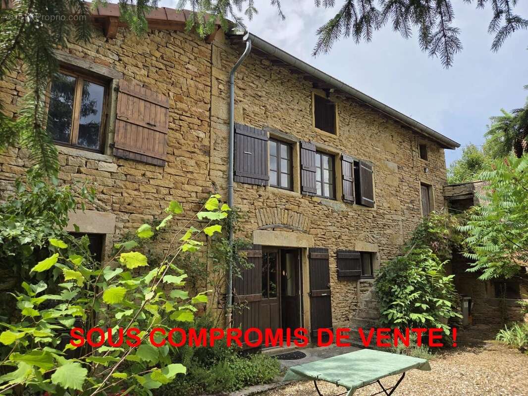 Maison à MAZILLE