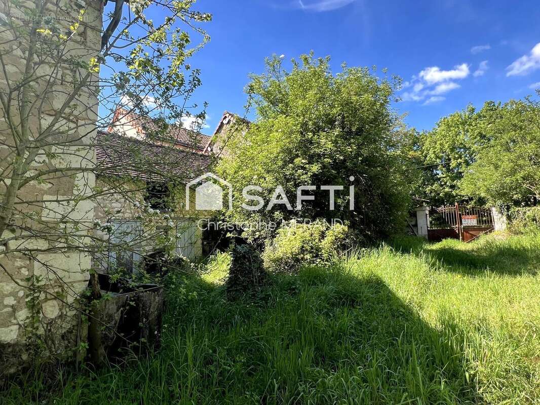 Maison 44 m² à Antogny-Le-Tillac  - photo 7