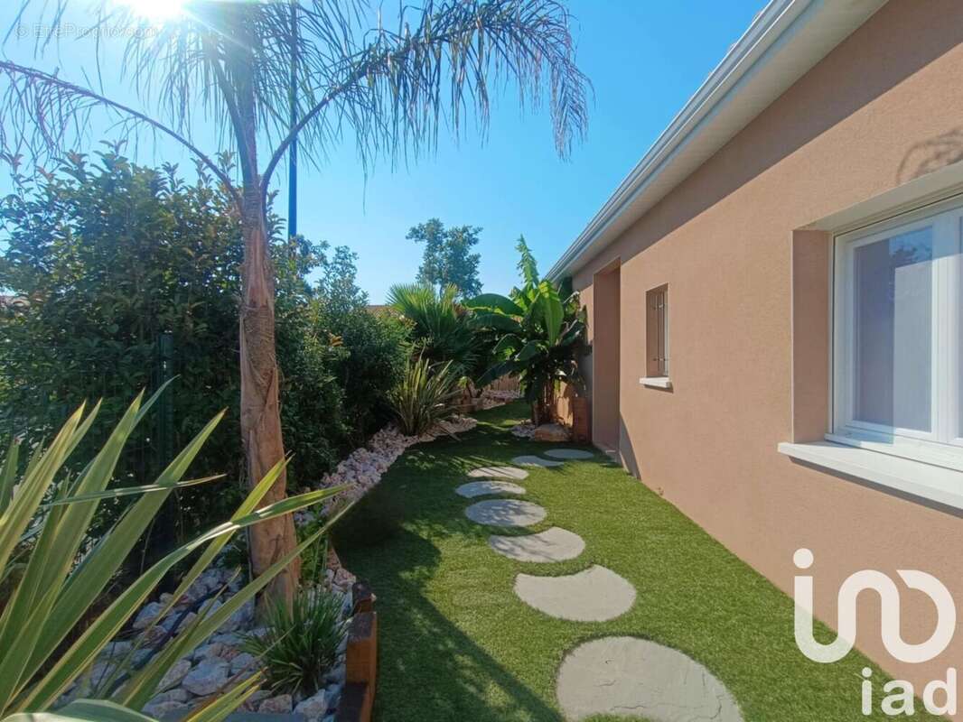 Photo 7 - Maison à ROUJAN