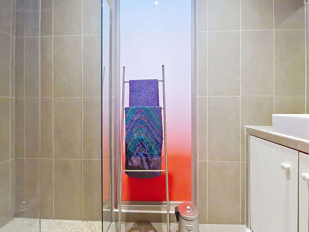Appartement à PARIS-2E